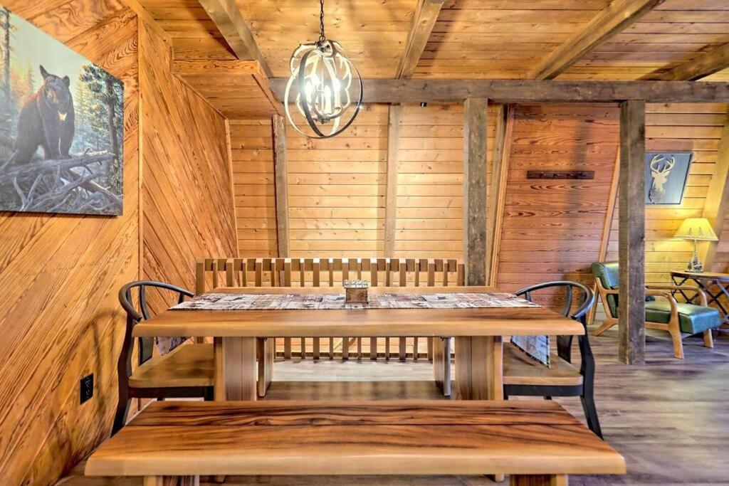 Near Downtown Helen - Hottub, Sauna, Game Room, Fire Pit Eksteriør billede