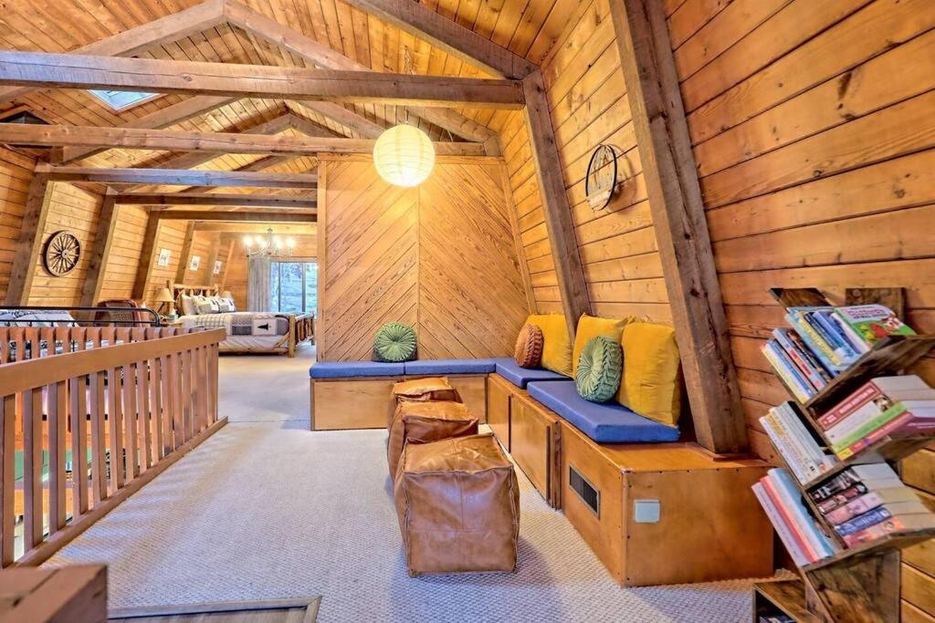 Near Downtown Helen - Hottub, Sauna, Game Room, Fire Pit Eksteriør billede