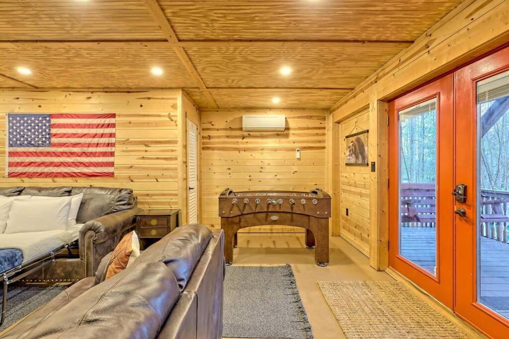 Near Downtown Helen - Hottub, Sauna, Game Room, Fire Pit Eksteriør billede